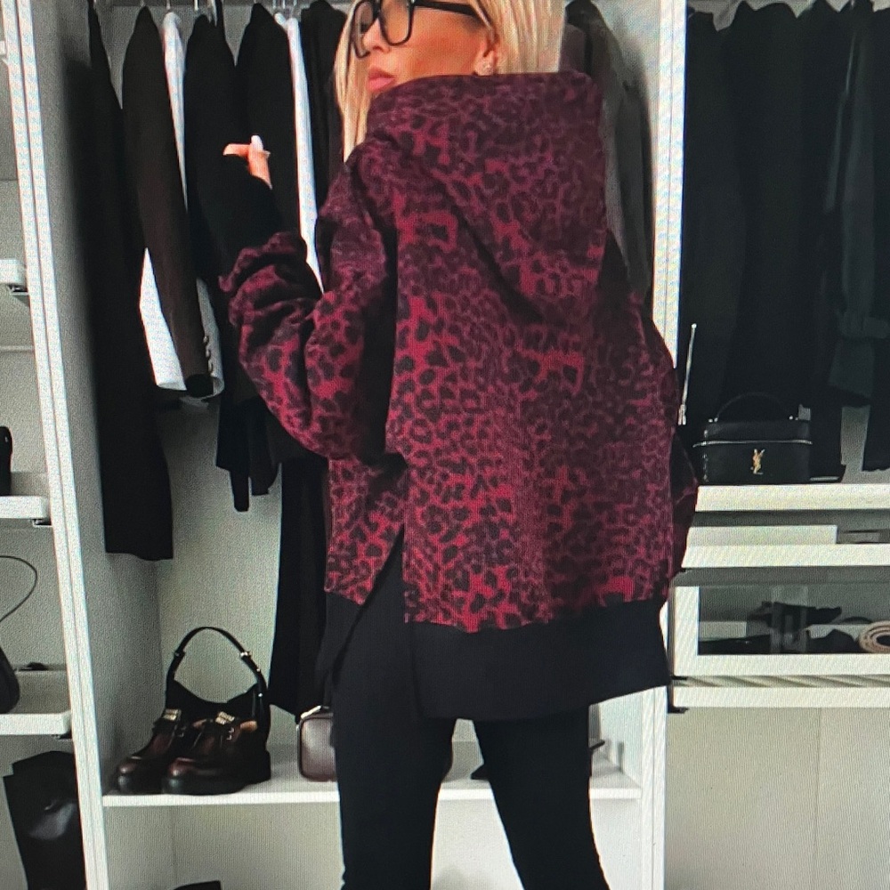 Leopard Print Hooded Sweatshirt